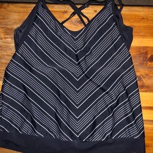 Athleta blousy tankini top 36d / 36dd